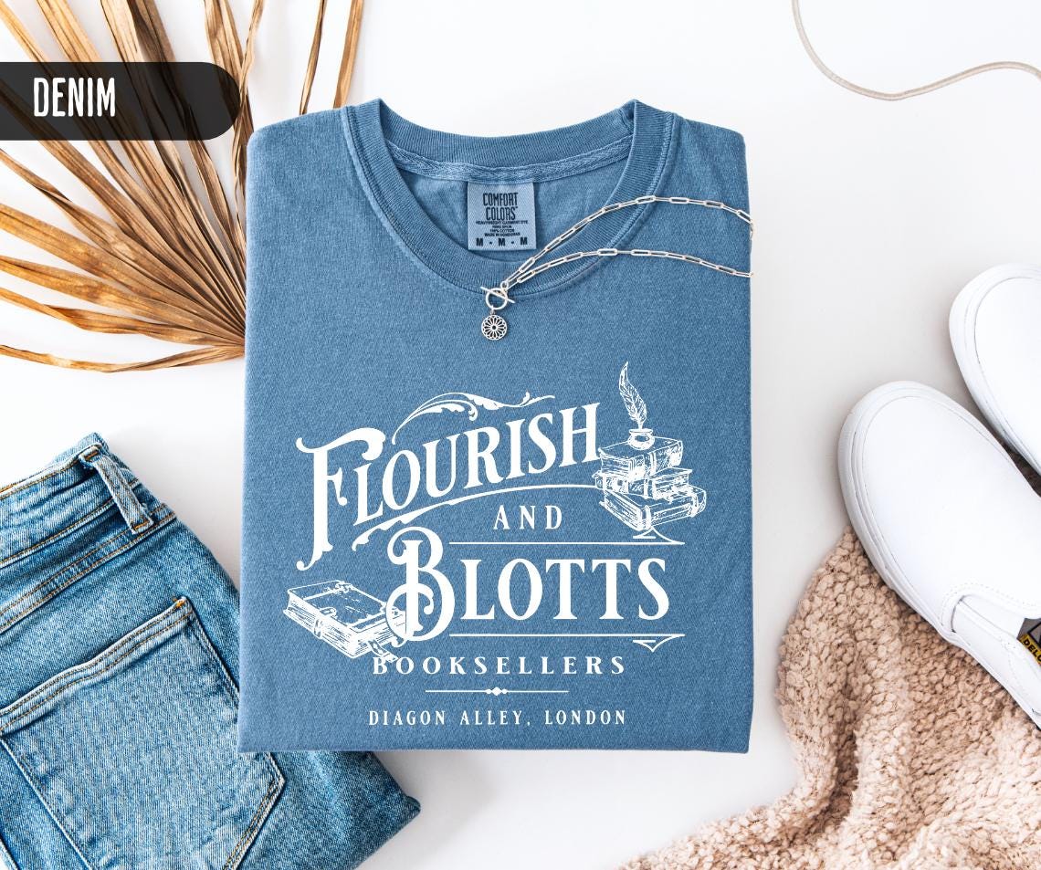 Flourish and Blotts Bookstore T-shirt | Wizarding World | Universal trip shirt