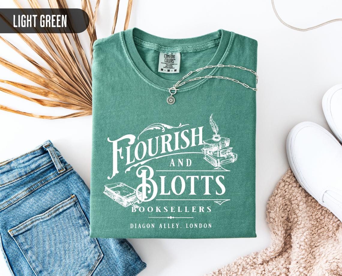 Flourish and Blotts Bookstore T-shirt | Wizarding World | Universal trip shirt