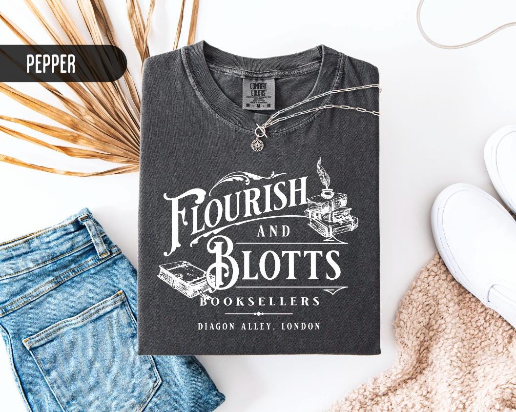 Flourish and Blotts Bookstore T-shirt | Wizarding World | Universal trip shirt