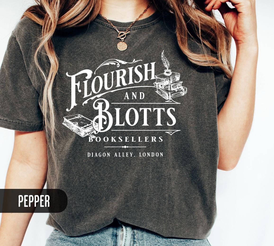 Flourish and Blotts Bookstore T-shirt | Wizarding World | Universal trip shirt